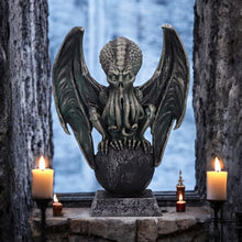 Load image into Gallery viewer, Cthulhu Gothic Horror Figurine Nemesis Now Lovecraftian Fantasy Ornament 24cm New & Boxed
