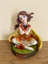 Laden Sie das Bild in den Galerie-Viewer, Cancer Zodiac Fairy Figurine - Intuitive Water Sign Resin Collectible, 9.5cm - Astrological Symbol, Nurturing Spirit Decor-OsirisTradingUK