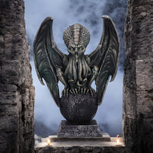 Load image into Gallery viewer, Cthulhu Gothic Horror Figurine Nemesis Now Lovecraftian Fantasy Ornament 24cm New & Boxed