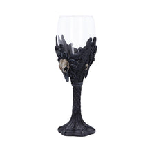 Laden Sie das Bild in den Galerie-Viewer, Fantasy Gothic Raven Chalice Goblet Skull Wing Design Drinkware Halloween Gift