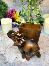 Laden Sie das Bild in den Galerie-Viewer, Elephant Pen Holder Pen Pot Container Home Desk Tidy Office Supplies-OsirisTradingUK