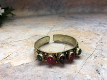 Laden Sie das Bild in den Galerie-Viewer, Five Stone Hand Made Tibetan Bracelet Reiki Healing Space Clearing Feng Shui-OsirisTradingUK