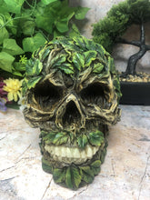 Laden Sie das Bild in den Galerie-Viewer, Green Man Skull Ornament Figure Skulls Collection Sculpture Gothic Decor-OsirisTradingUK