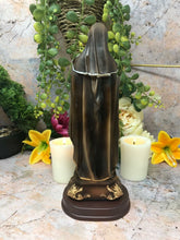 Laden Sie das Bild in den Galerie-Viewer, Statue der Heiligen Klara von Assisi, katholische Heilige Skulptur, religiöse Santa Clara