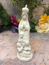 Laden Sie das Bild in den Galerie-Viewer, Blessed Virgin Mary Our Lady of Fatima with Children Statue Ornament Sculpture-OsirisTradingUK