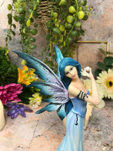 Charger l'image dans la galerie, Water Fairy Holding Pearl Figurine Fantasy Fairies Figure Mythical Sculpture-OsirisTradingUK