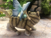 Laden Sie das Bild in den Galerie-Viewer, Süße Fee Reiten Katze Figur Mythische Kreatur Sammlung Ornament