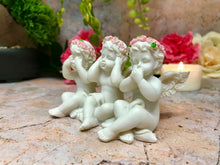 Charger l'image dans la galerie, Ensemble de trois statues d'ornement de chérubins sages, sculptures d'ornement de chérubins présents