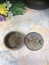 Load image into Gallery viewer, Soapstone Multicoloured Round Triple Moon Goddess Pentagram Chakra Box Altar-OsirisTradingUK