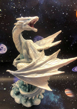 Laden Sie das Bild in den Galerie-Viewer, Ice Dragon Protector Fantasy Art Figurine Statue Ornament Dragons Collection-OsirisTradingUK
