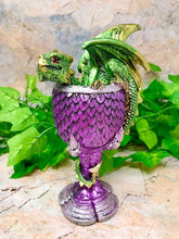 Laden Sie das Bild in den Galerie-Viewer, Dragon's Claw Goblet Dragons Scales Chalice Ornament Gothic Decor Green Dragon-OsirisTradingUK