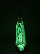 Laden Sie das Bild in den Galerie-Viewer, Glow in the Dark Blessed Virgin Mary Our Lady of Fatima Statue Luminous-OsirisTradingUK