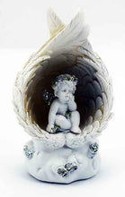 Laden Sie das Bild in den Galerie-Viewer, Schutzengel Figur Cherub Ruhend in Flügeln Statue Ornament LED Licht