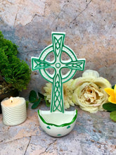 Laden Sie das Bild in den Galerie-Viewer, Keltisches Kreuz Wasser Schrift Wand Plaque Keramik Skulptur religiöse katholischen