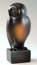 Load image into Gallery viewer, Pocket Art Museum Miniature Art Sculpture Statue Pompon