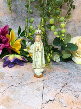 Load image into Gallery viewer, Small Glow in the Dark Blessed Virgin Mary Our Lady of Fatima Statue Luminous Ornament Figurine for Home or Chapel