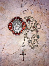 Laden Sie das Bild in den Galerie-Viewer, The Sacred Heart of Jesus Rosary Beads with Matching Rosary Box Ideal Gift for a Religious Friend-OsirisTradingUK
