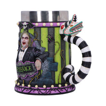 Laden Sie das Bild in den Galerie-Viewer, Official Beetlejuice Tankard Gothic Mug Halloween Movie Collectible Drinkware
