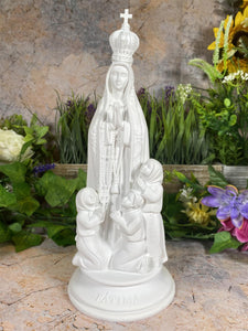 Monochromatic Our Lady of Fatima with Children Statue, Resin Sculpture, Minimalist Religious Decor, Serene Mary Figurine-OsirisTradingUK