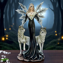 Laden Sie das Bild in den Galerie-Viewer, Mystical Wolf Guardian Figurine Gothic Forest Queen Dark Fantasy Magical Statue
