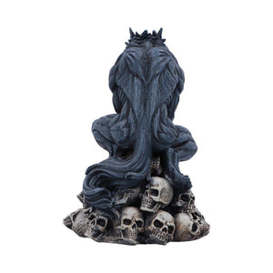 Gothic Werewolf on Skulls – Hand-Painted Resin Figurine Horror Lycanthrope Statue 15cm
