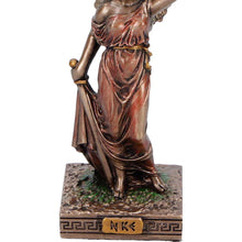 Laden Sie das Bild in den Galerie-Viewer, Nike Goddess of Victory Figurine Greek Mythology Statue Winged Deity Ornament
