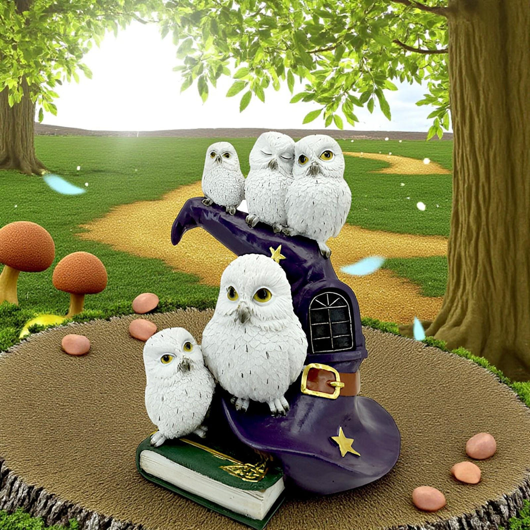Enchanting LED Owl Figurine Witch Hat Lamp Ornament Mystical Room Decor