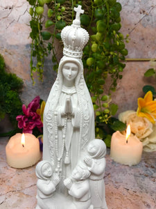 Osiris Trading UK Blessed Virgin Mary Our Lady of Fatima Statue Ornament Resin Figurine Religious Sculpture-OsirisTradingUK