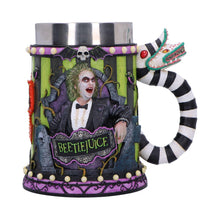Laden Sie das Bild in den Galerie-Viewer, Official Beetlejuice Tankard Gothic Mug Halloween Movie Collectible Drinkware
