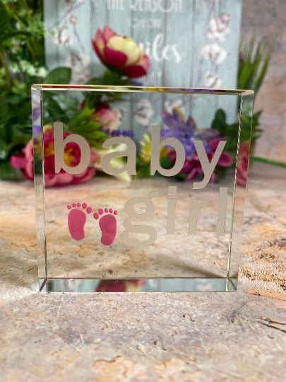 Crystal 'Baby Girl' Message Block - Newborn Keepsake, Nursery Decor, Baby Shower Gift with Pink Footprints - Engraved 7.5 x 7.5 cm
