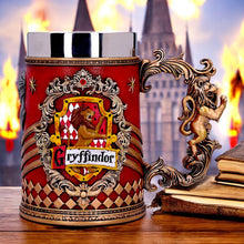 Load image into Gallery viewer, Gryffindor Hogwarts Collectible Tankard Harry Potter Witchcraft &amp; Wizardry Mug
