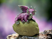 Laden Sie das Bild in den Galerie-Viewer, Mystical Purple Dragon Figurine on Rock - Decorative Resin Dragon Statue, 13 cm - Fantasy Enthusiast Gift-OsirisTradingUK
