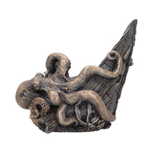 Load image into Gallery viewer, Gothic Kraken Wine Holder Bronze Octopus Tentacle Home Bar Nautical Pirate Decor
