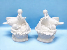 Load image into Gallery viewer, Stork &amp; Newborn Baby Pair Statuettes – Resin New Life Celebration Figures, Charming Baby Shower Gift, Nursery Decor Sculptures-OsirisTradingUK

