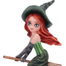 Laden Sie das Bild in den Galerie-Viewer, Adorable Willow Witch Figurine 16cm Cute Resin Witch Decor Gift Boxed
