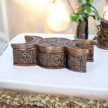 Laden Sie das Bild in den Galerie-Viewer, Triple Moon Goddess Bronze Trinket Box 18.5cm - Celtic Wiccan Storage Decor
