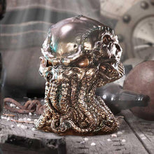 Laden Sie das Bild in den Galerie-Viewer, Bronze Cthulhu Skull Figurine  James Ryman 20cm  Resin Artwork Inspired by Cthulhu
