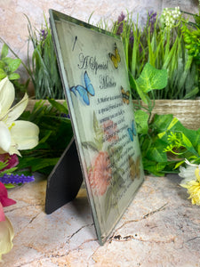 Mother&#39;s Love Butterfly Glass Plaque, Sentimental Poem Display, Freestanding Glass Tribute, Heartwarming Gift for Mom, Mother&#39;s Day Keepsake-OsirisTradingUK