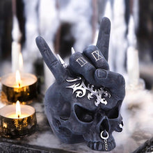 Charger l&#39;image dans la galerie, Gothic Skull Horns Ornament | Rock Band Hand Gesture Statue | 17.5cm Hand-Painted Resin Collectible
