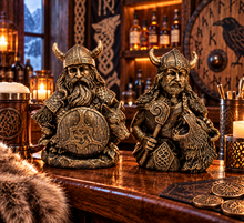Laden Sie das Bild in den Galerie-Viewer, Pair Viking Warrior Wolf Bust Statues Norse Mythology Nordic Figurines 13cm
