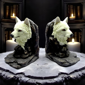 Majestic Wolf Bust Bookends Wildlife Ornament Animal Lovers Gift Rustic Display