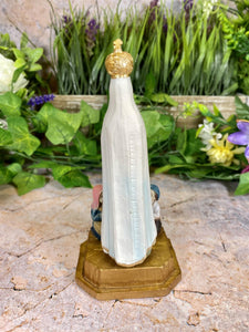 Our Lady of Fatima Resin Statue with Children, Hand-Painted Marian Figurine, Religious Art, Christian Decor, Spiritual Collectible