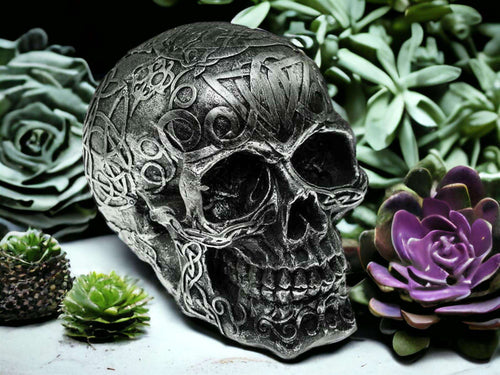 Celtic Style Resin Skull | Gothic Horror Decor | Halloween Special | Ornamental Collection Piece | 12.5x18cm-OsirisTradingUK