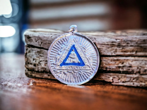Power Triangle Pyramid Talisman Pendant Necklace Wiccan Pagan Occult Jewellery-OsirisTradingUK