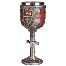 Charger l&#39;image dans la galerie, Knight Templar Goblet Medieval Chalice Crusader Cup Gothic Drinkware Decor 19cm
