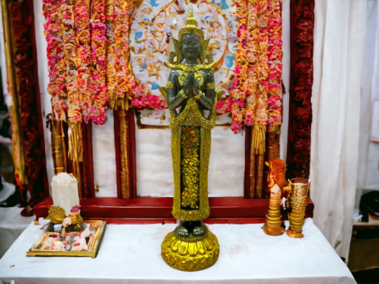 Exquisite Thai Deity Statue - Intricate Resin & Glass Meditation Figurine, Spiritual Home Decor, 22cm Artisan Crafted