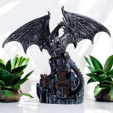 Laden Sie das Bild in den Galerie-Viewer, Magic Silver Castle Guardian Dragon Figurine - Fantasy Statue Ornament
