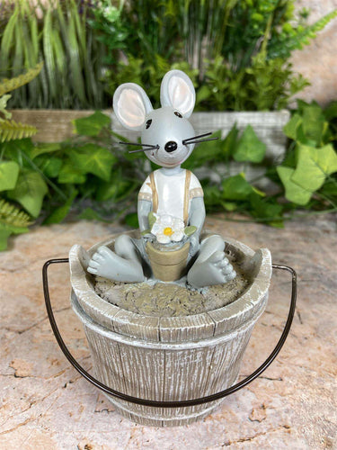 Cheeky & Charming Hilarious Mouse on Resin Bucket Lid Garden Ornament-OsirisTradingUK