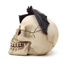 Charger l&#39;image dans la galerie, Dark Gothic Skull and Bat Ornament - Occult Halloween Decor
