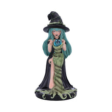 Laden Sie das Bild in den Galerie-Viewer, Sage Sugar &amp; Spice Witch Figurine 17.5cm – Mystica Green Witch Decor for Collectors Boxed

